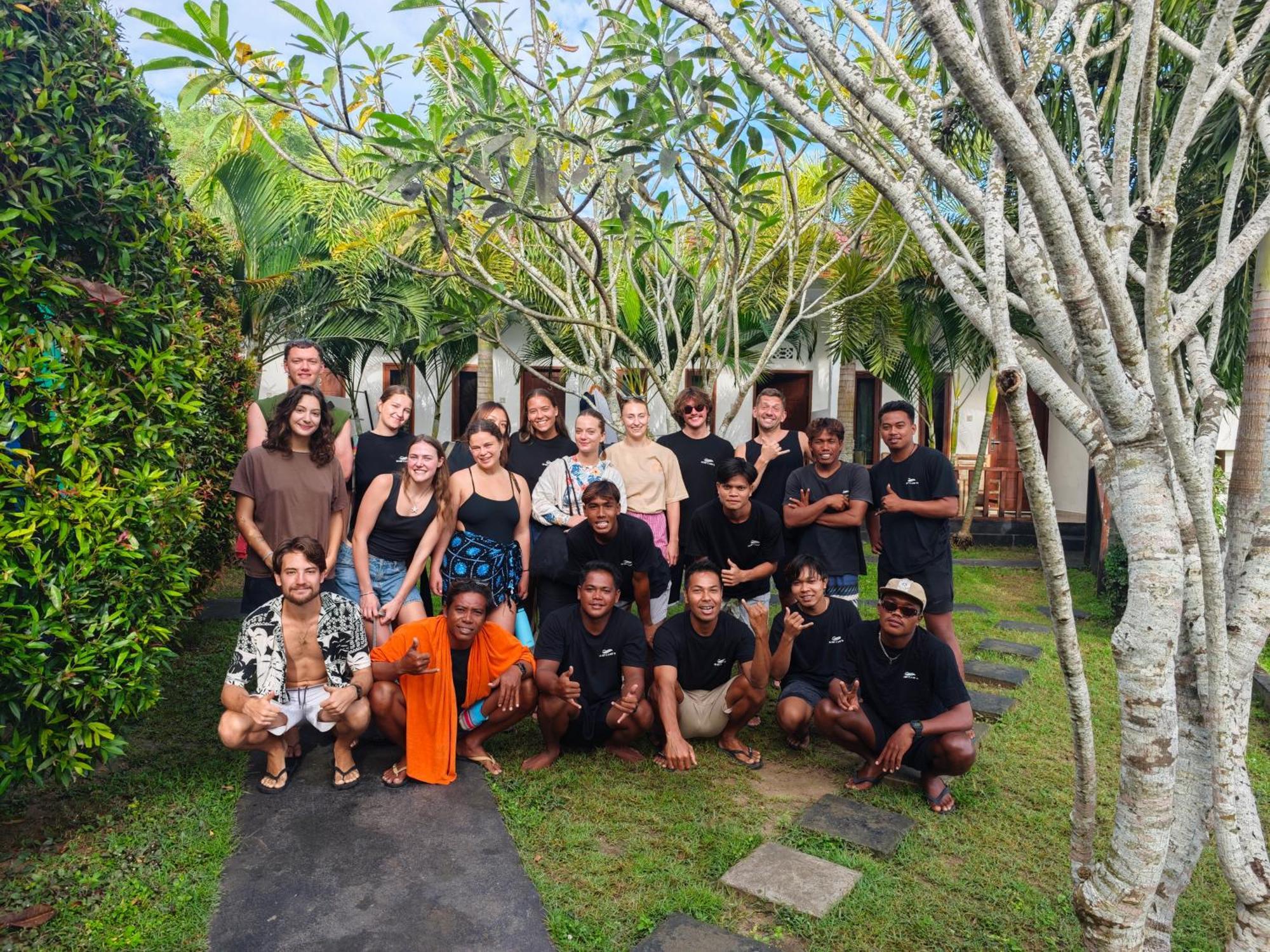 فندق Surf Camp 79 Kuta  المظهر الخارجي الصورة